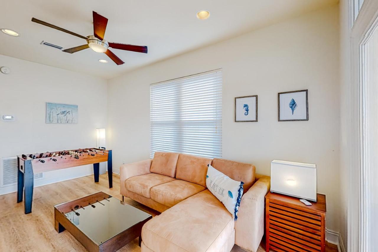 Bulldog Beach House Gulf Shores Exterior photo